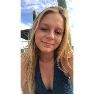 Meet your Posher, Megan